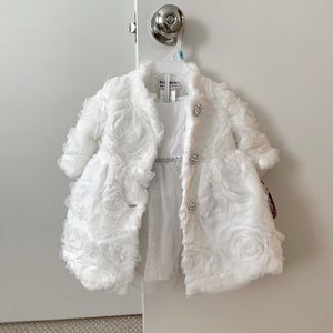 Gorgeous Baby Girl White 2-Piece Dress Set